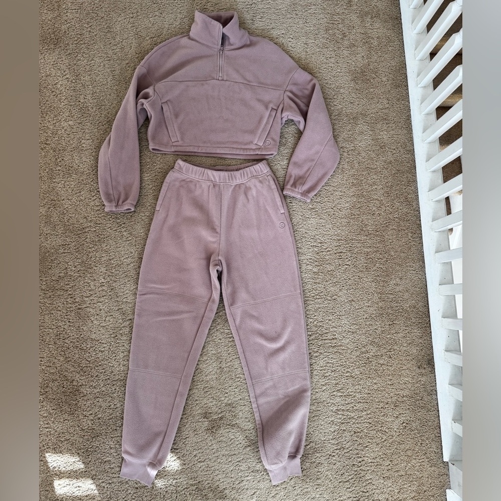 Gilly Hicks Cozy Fleece